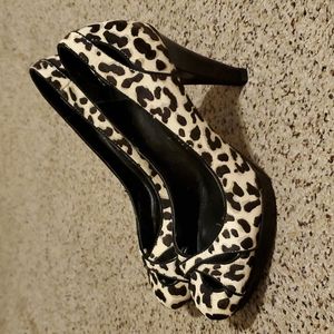 White House Black Market Leopard Sexy High Heels